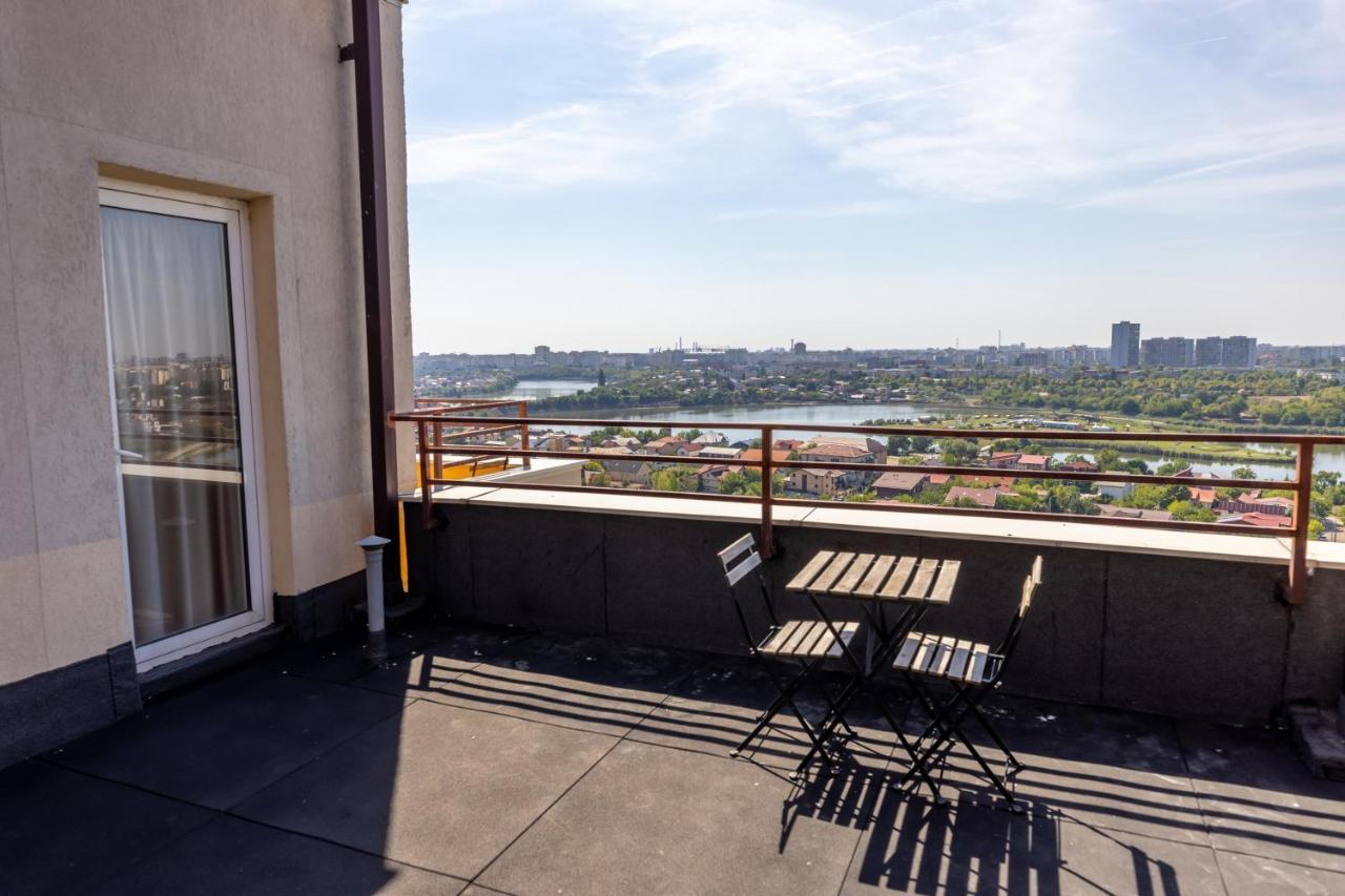 Aparthotel SIR Fundeni Tower Boekarest Buitenkant foto